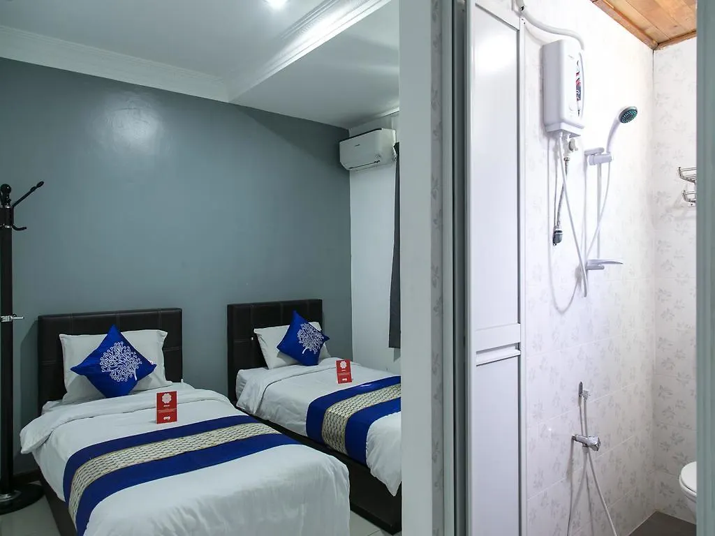 Klebang Besar Townlodge Malacca 2*,